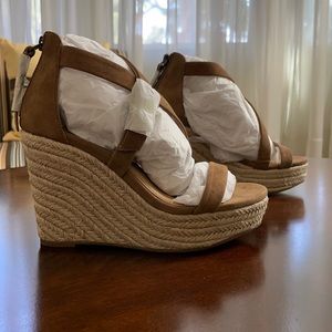 Brown plateform wedge espadrille by Splendid